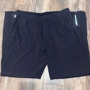 L Men’s Lululemon Joggers